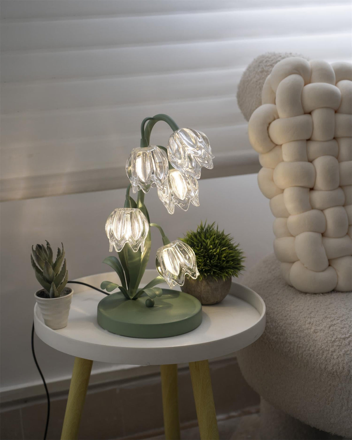 Niya Green Glass Table Lamp — product view 29
