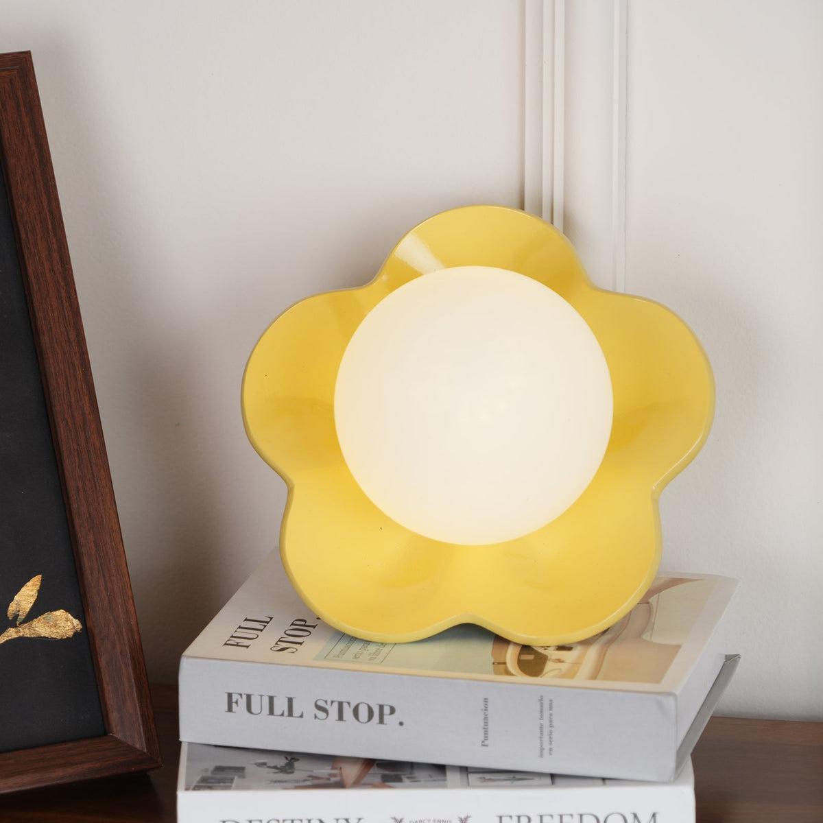 La Fleur Plug In Glass Wall Lamp — product view 32