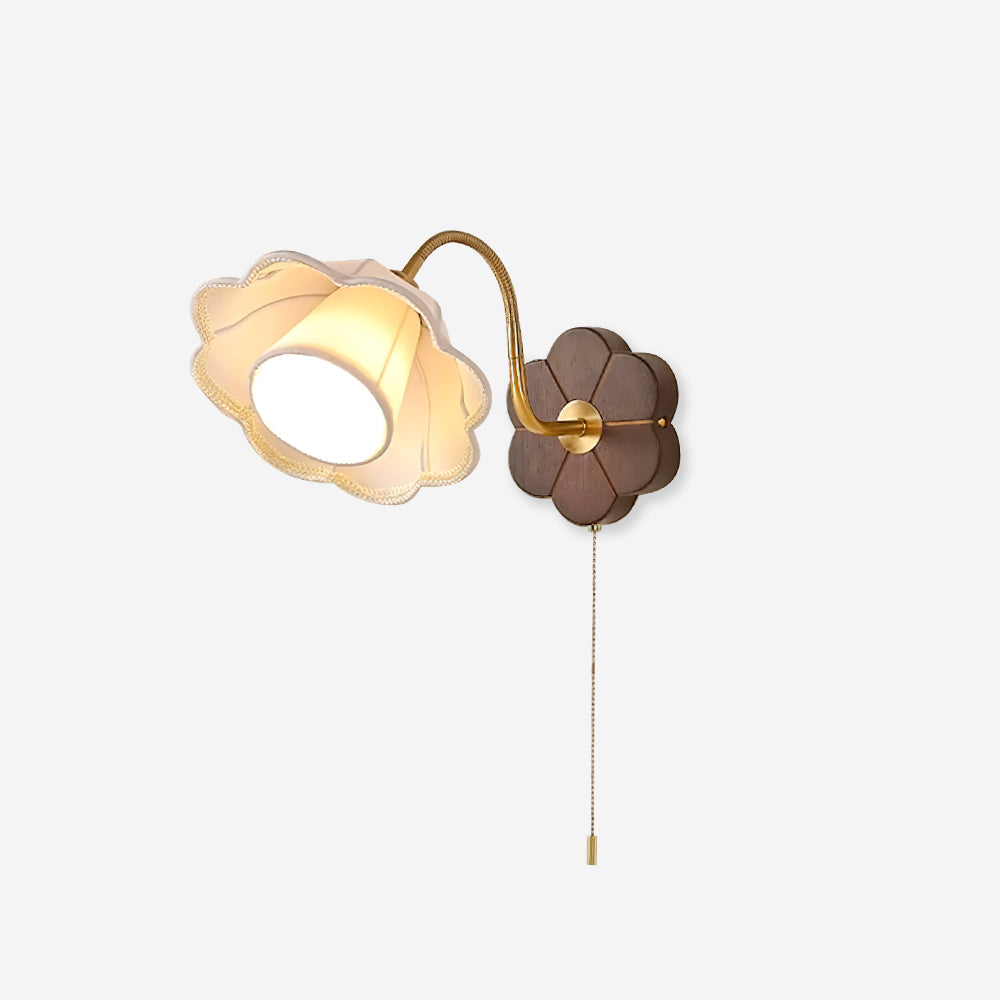 Luci Flower Wood Wall Lamp — product view 1