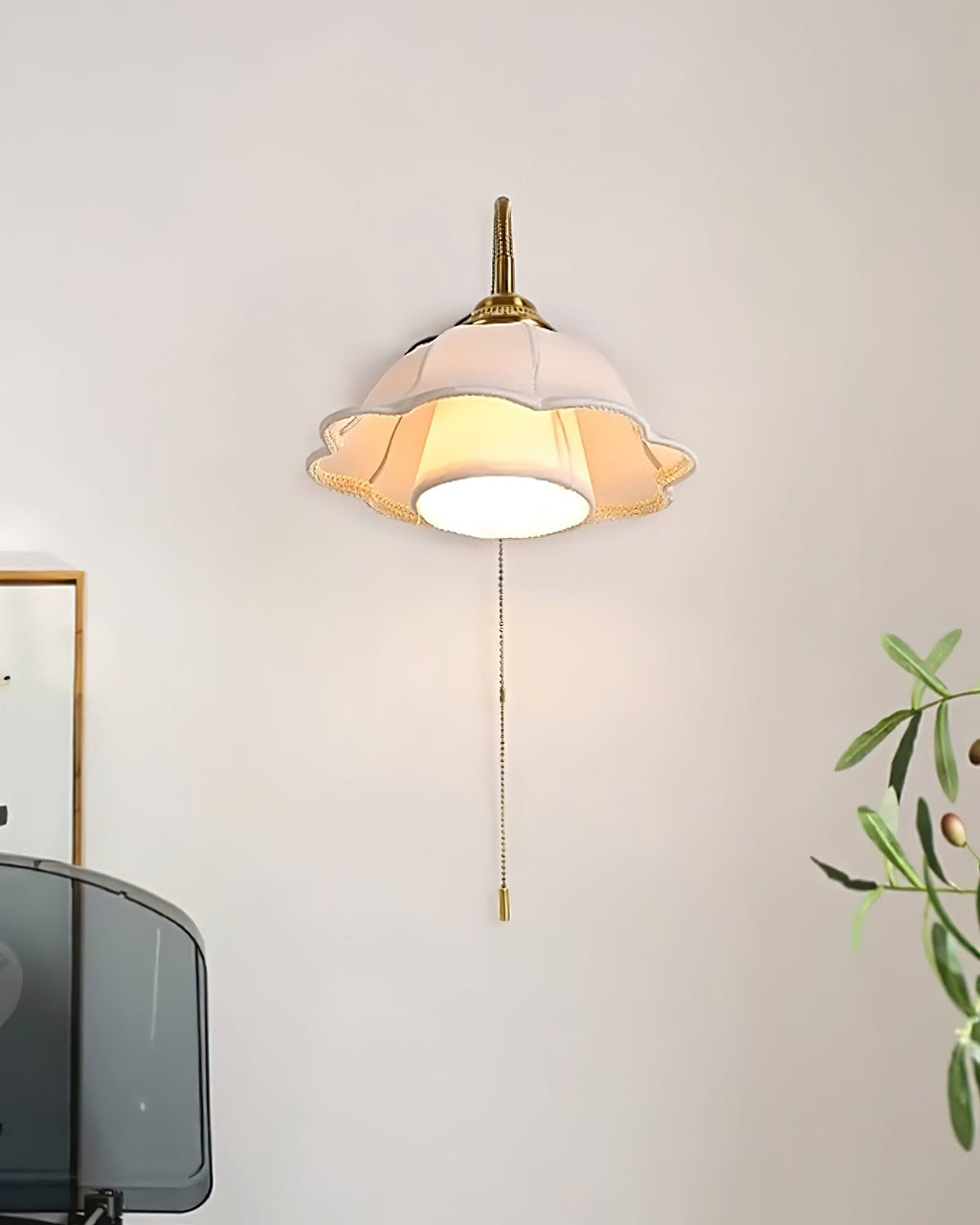Luci Flower Wood Wall Lamp — product view 10
