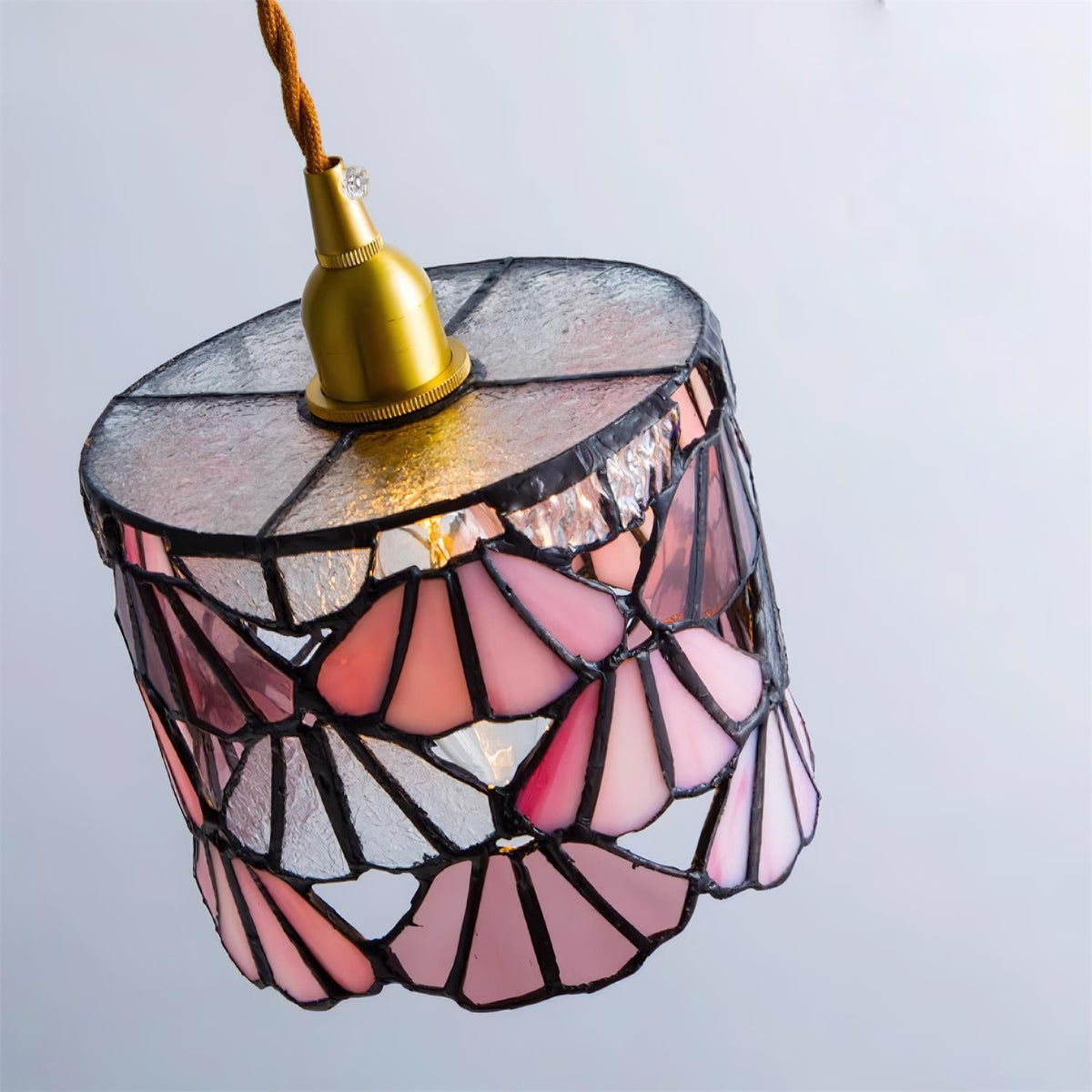 Tina Tiffany Glass Pendant Lamp — product view 21