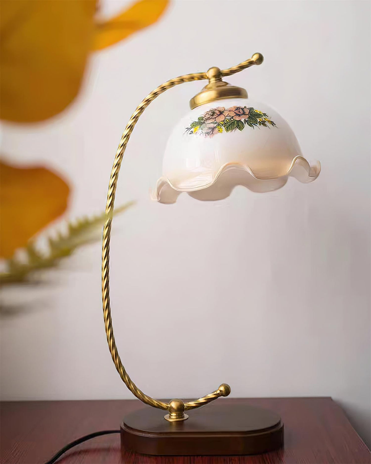 Retro Keya Glass Table Lamp — product view 7