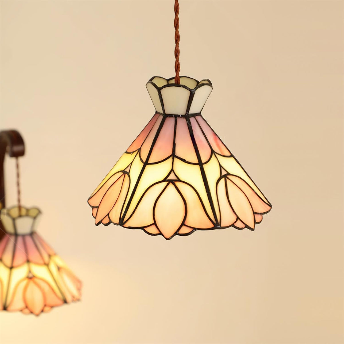 Serena Tiffany Glass Pendant Lamp — product view 13