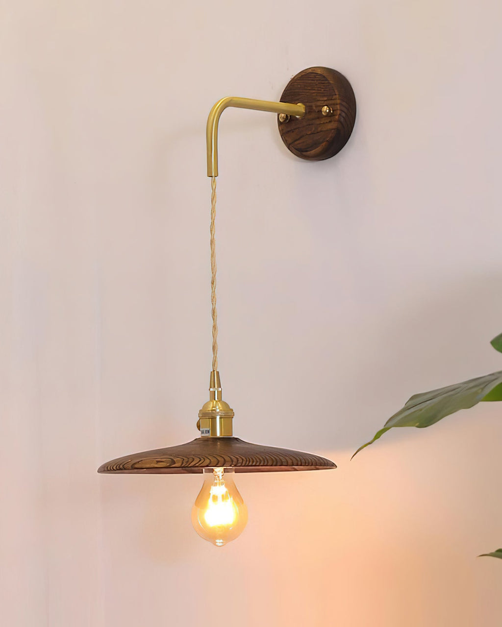 Runia Wood Wall Lamp — product view 7