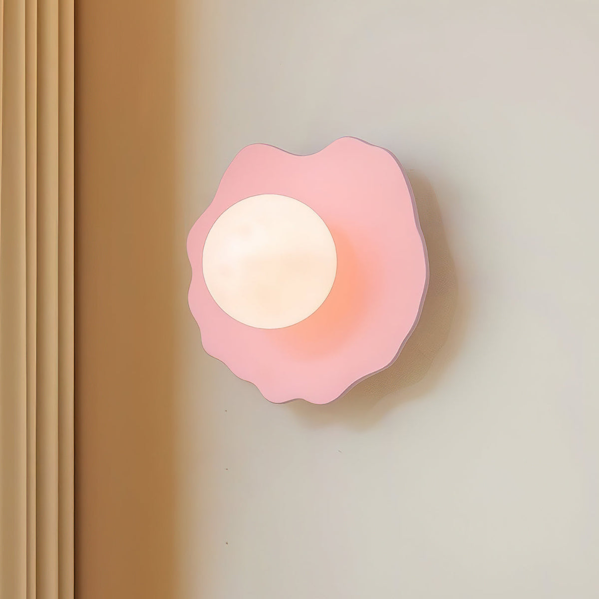 Rory Metal Wall Lamp — product view 2