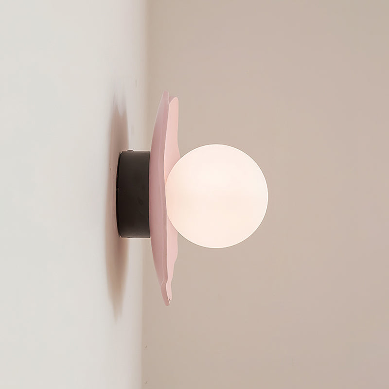 Rory Metal Wall Lamp — product view 3