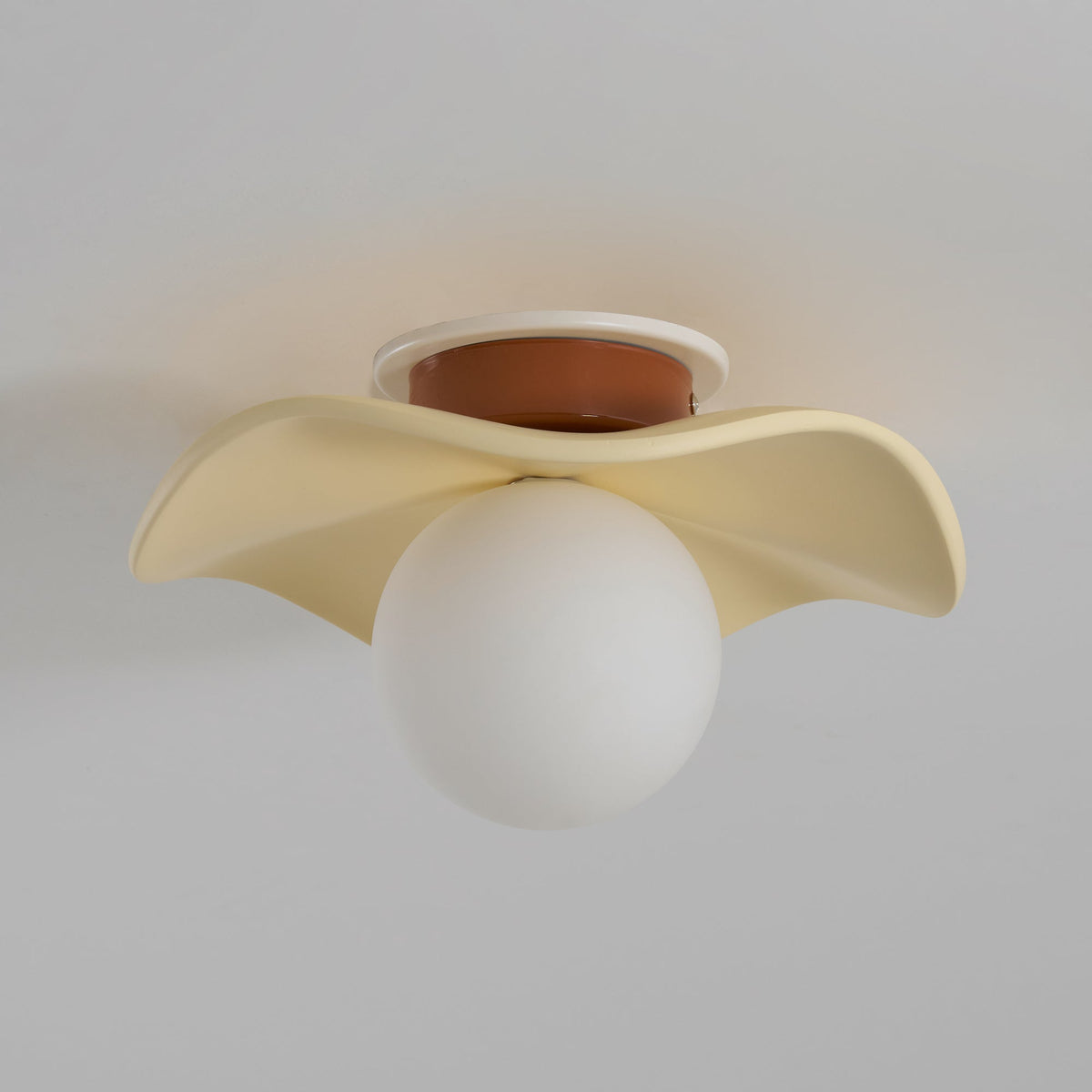 Gand Glass Ceiling Light — product view 34