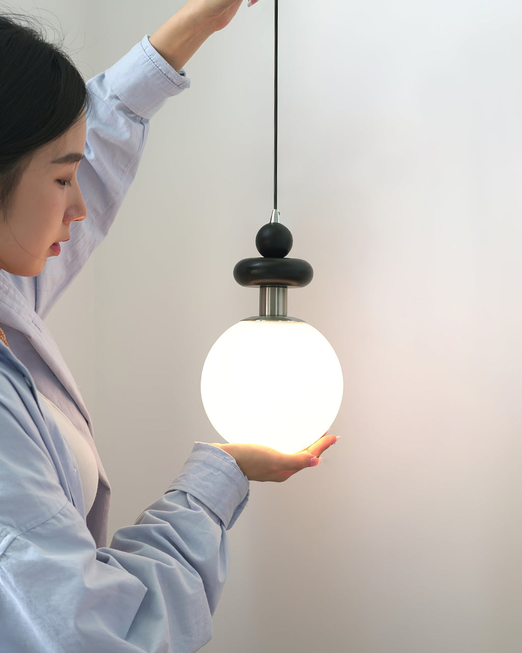 Marra Globe Glass Pendant Lamp — product view 3