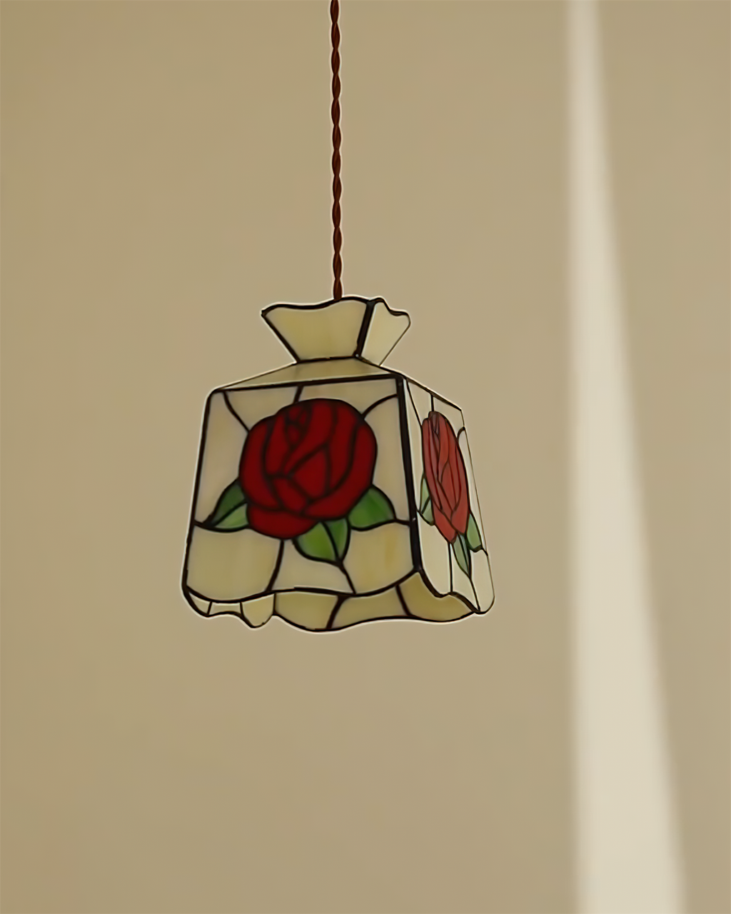 Roselit Glass Pendant Lamp — product view 6