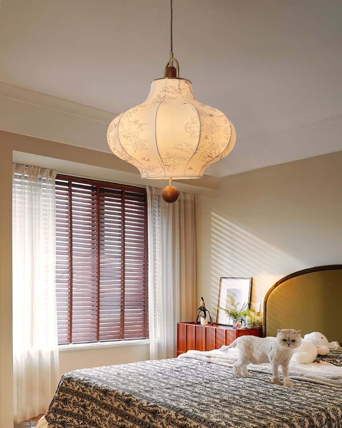 Soli Fabric Pendant Lamp — product view 3