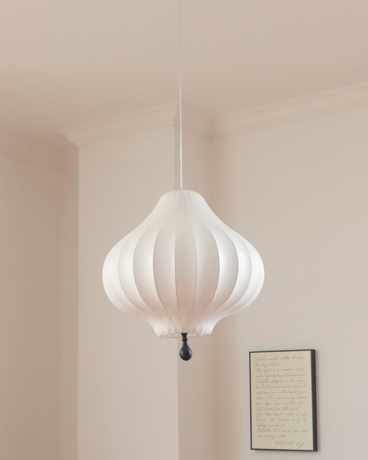 Leocadia Metal Pendant Lamp — product view 3