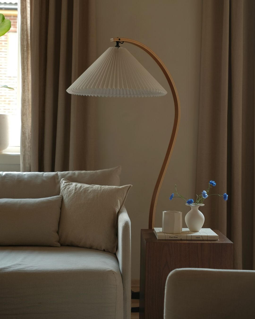 Caprani Wood Floor Lamp — product view 16
