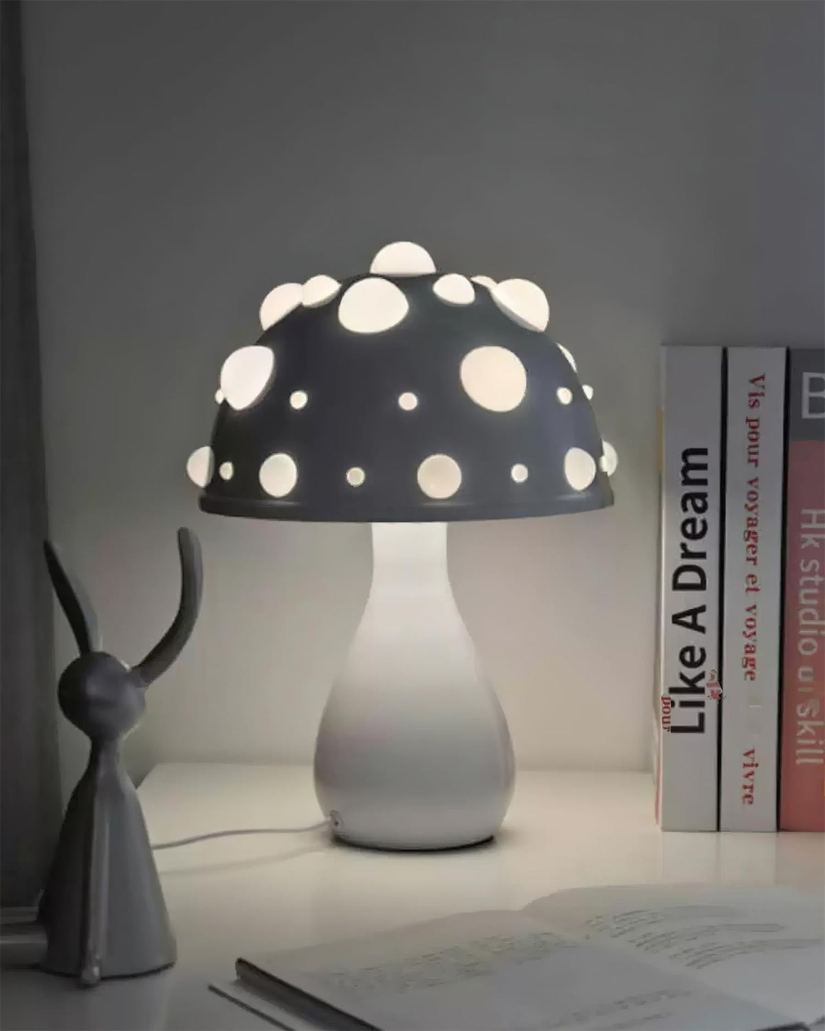 Poisonous Mushrooms Metal Table Lamp — product view 11