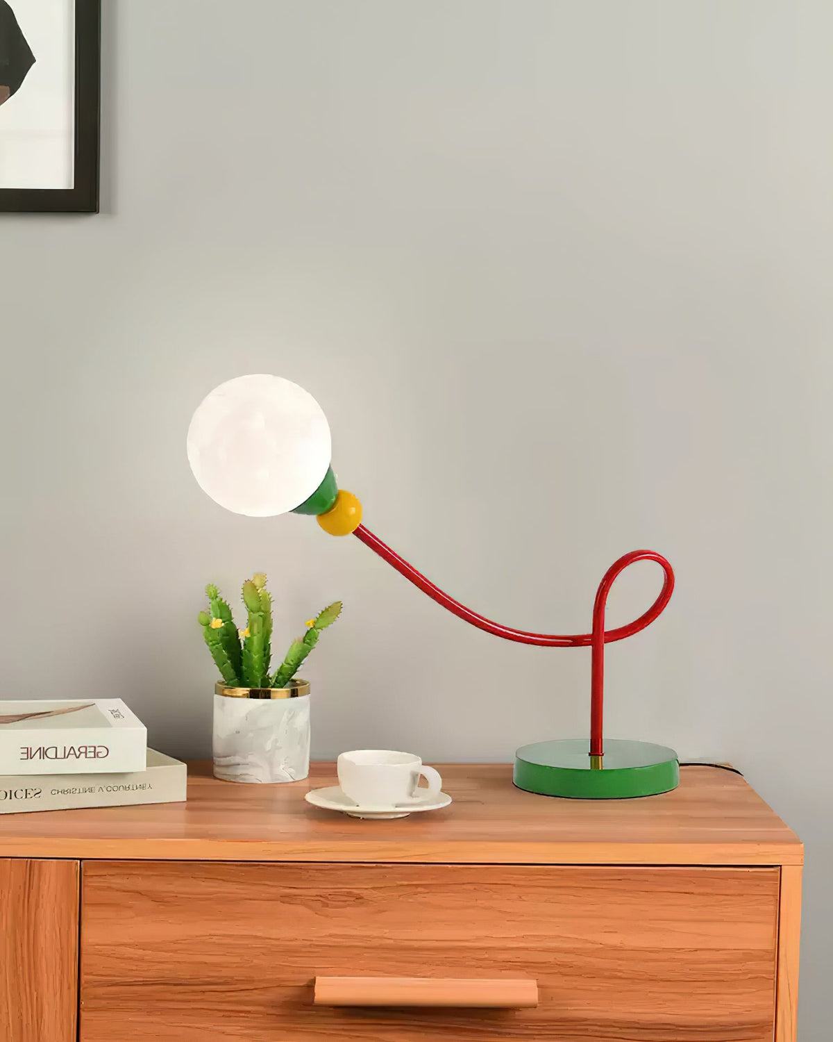 Vitan Metal Table Lamp — product view 4