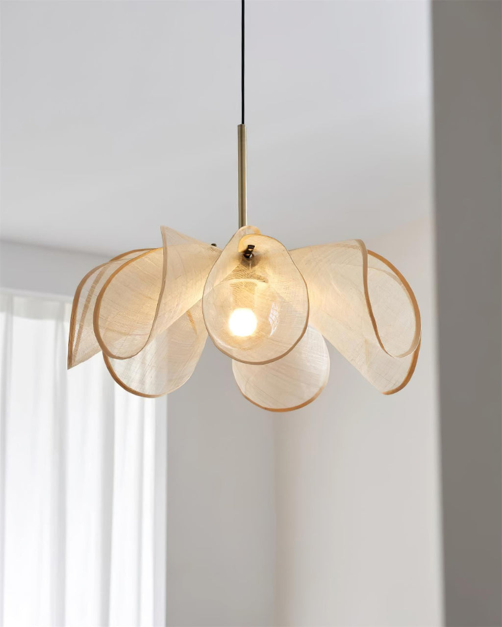 Styria Petals Metal Pendant Lamp — product view 9