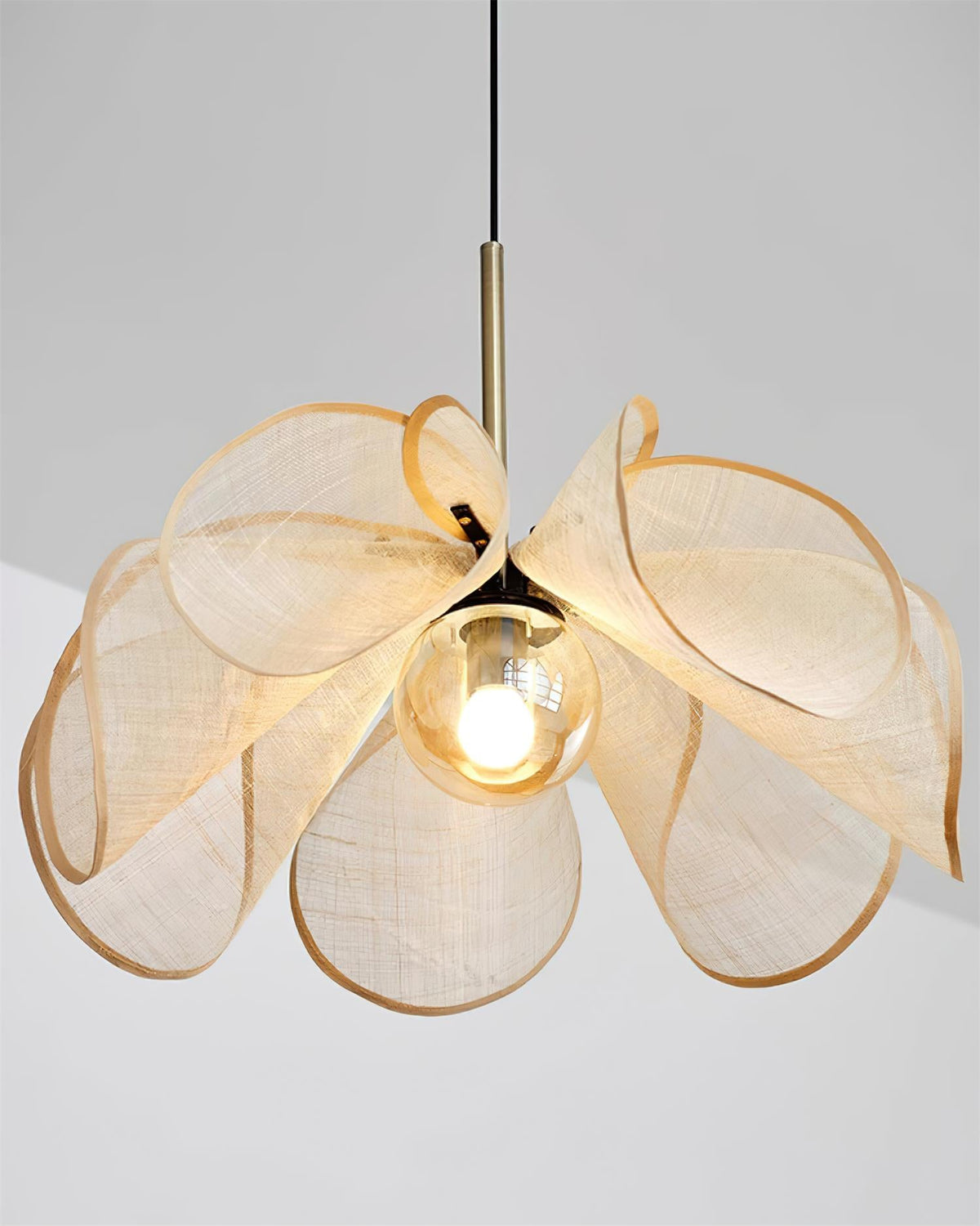 Styria Petals Metal Pendant Lamp — product view 12