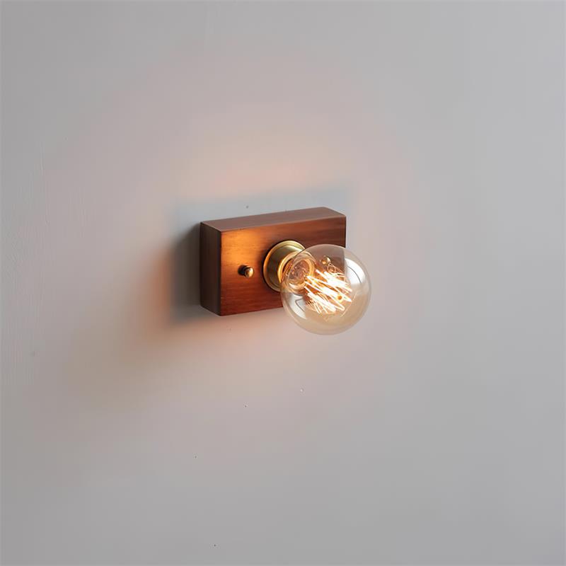 Bois Wood Wall Lamp — product view 2