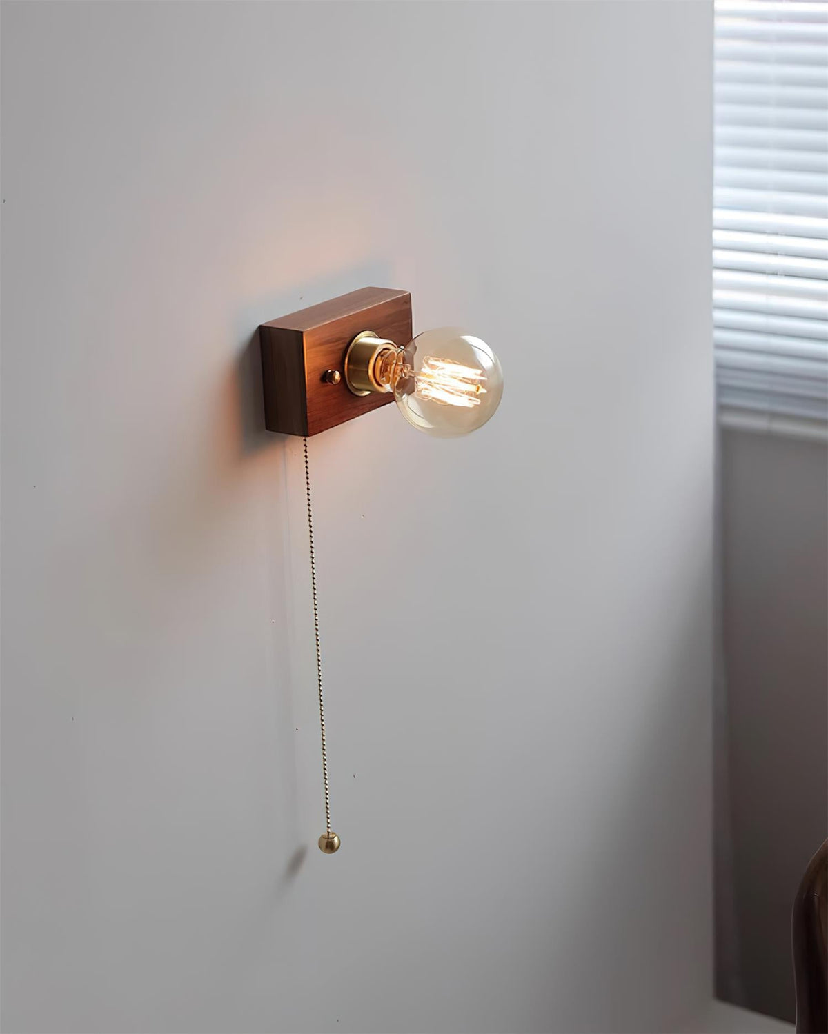 Bois Wood Wall Lamp — product view 11