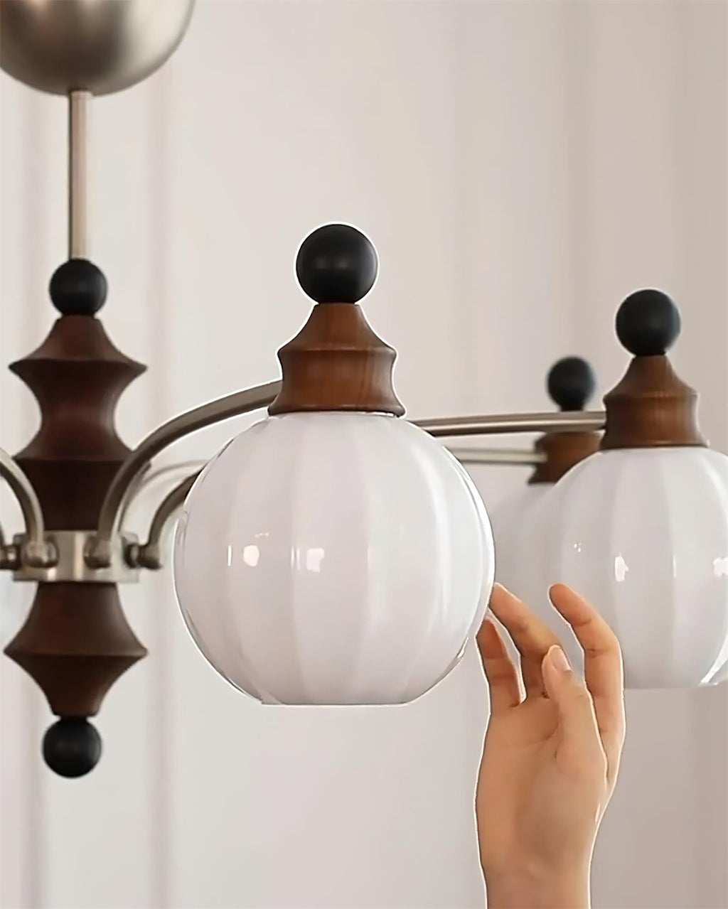 Viva Round Glass Chandelier — product view 17
