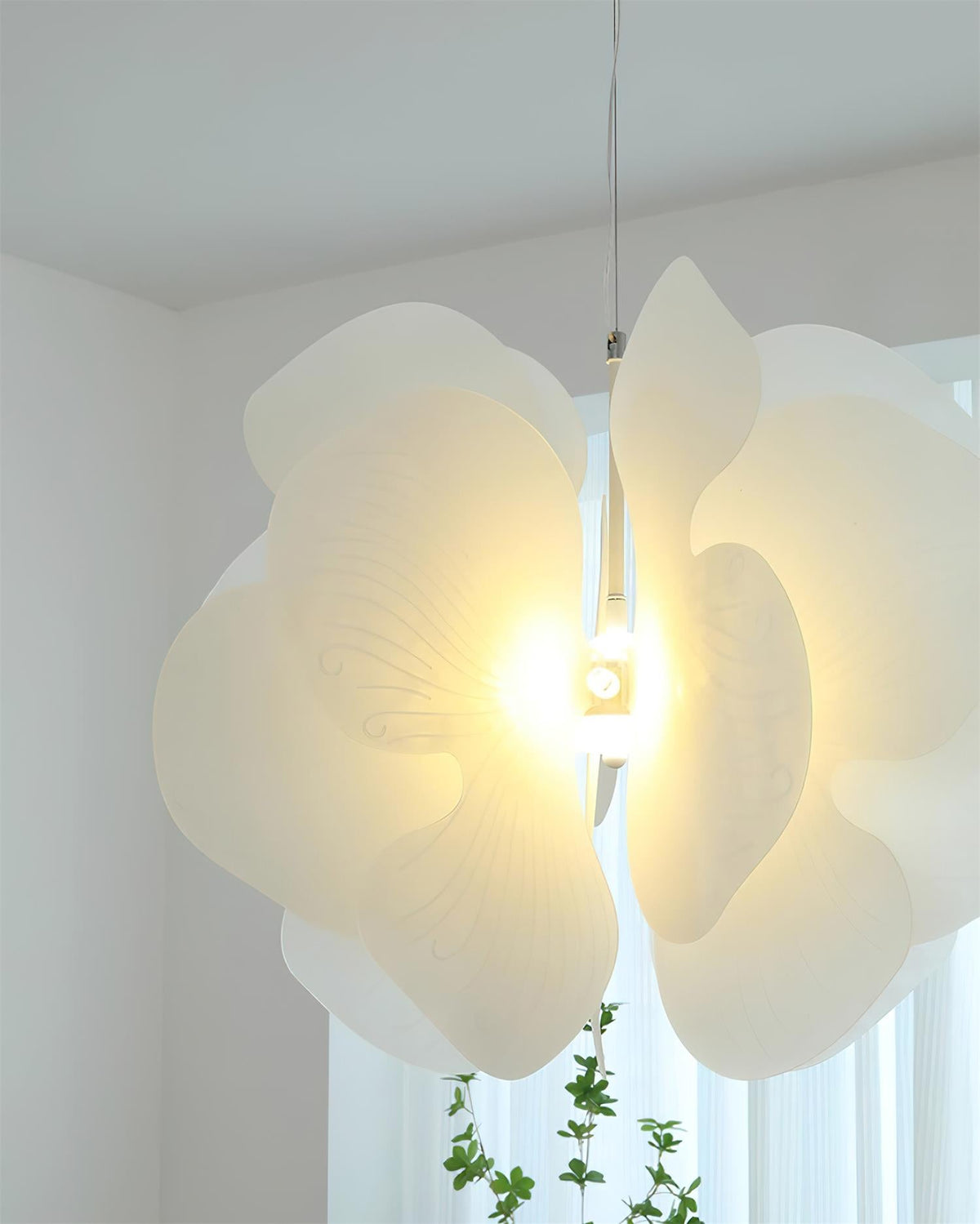 Bolide Metal Pendant Lamp — product view 9