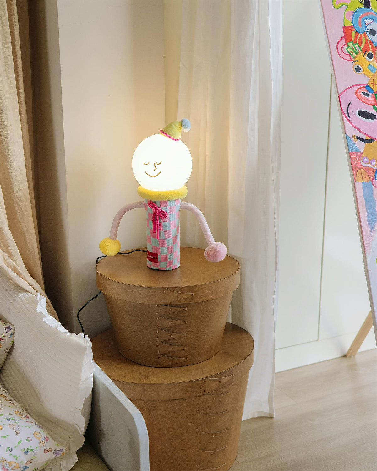 Cute Diko Aluminum Table Lamp — product view 3