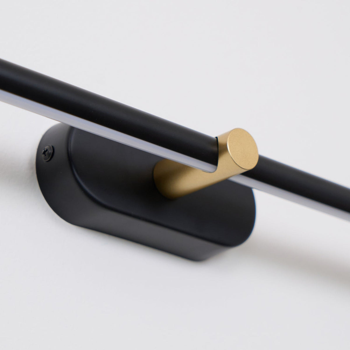 Kady Linear Metal Wall Lamp — product view 31