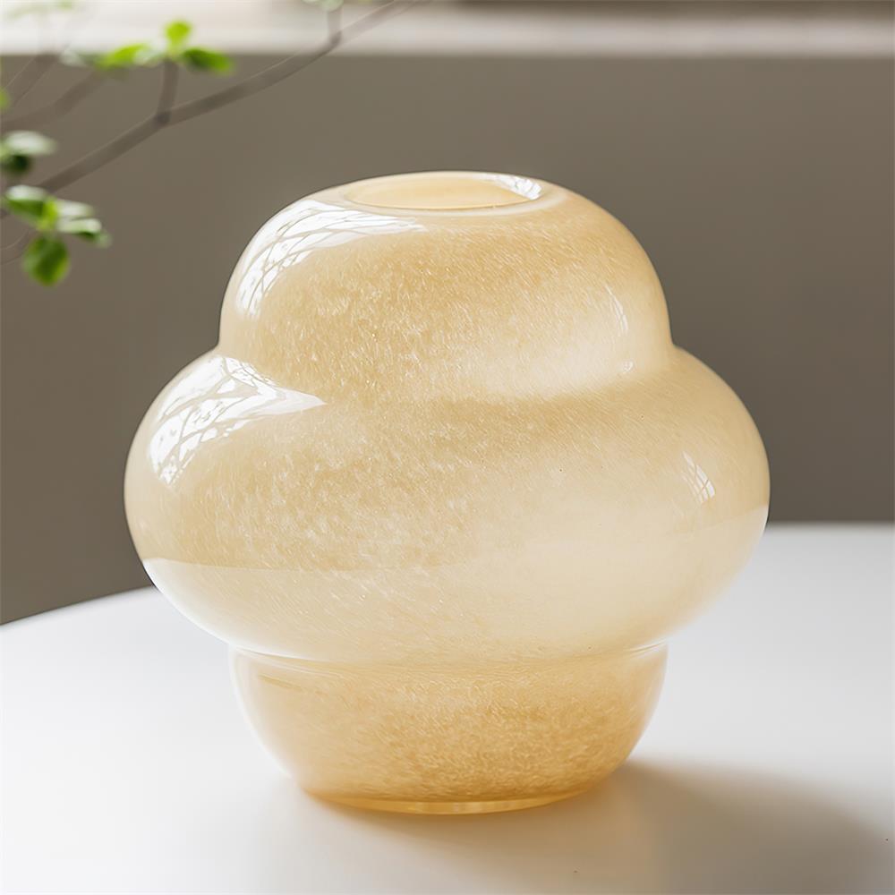 Nikko Vase — product view 4
