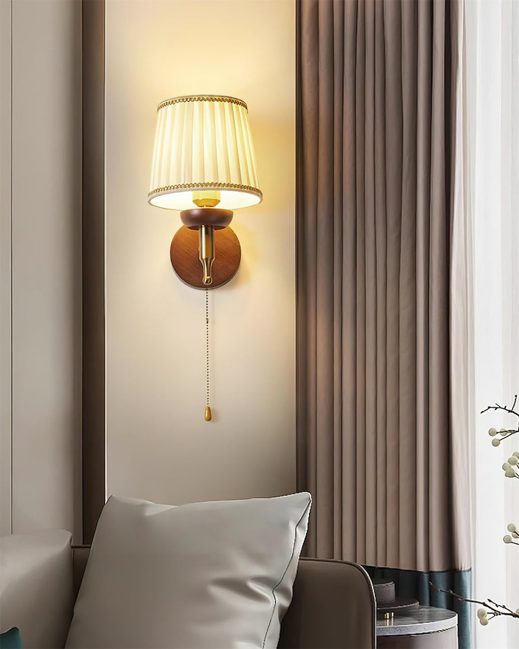 Blixen Wall Lamp — product view 18