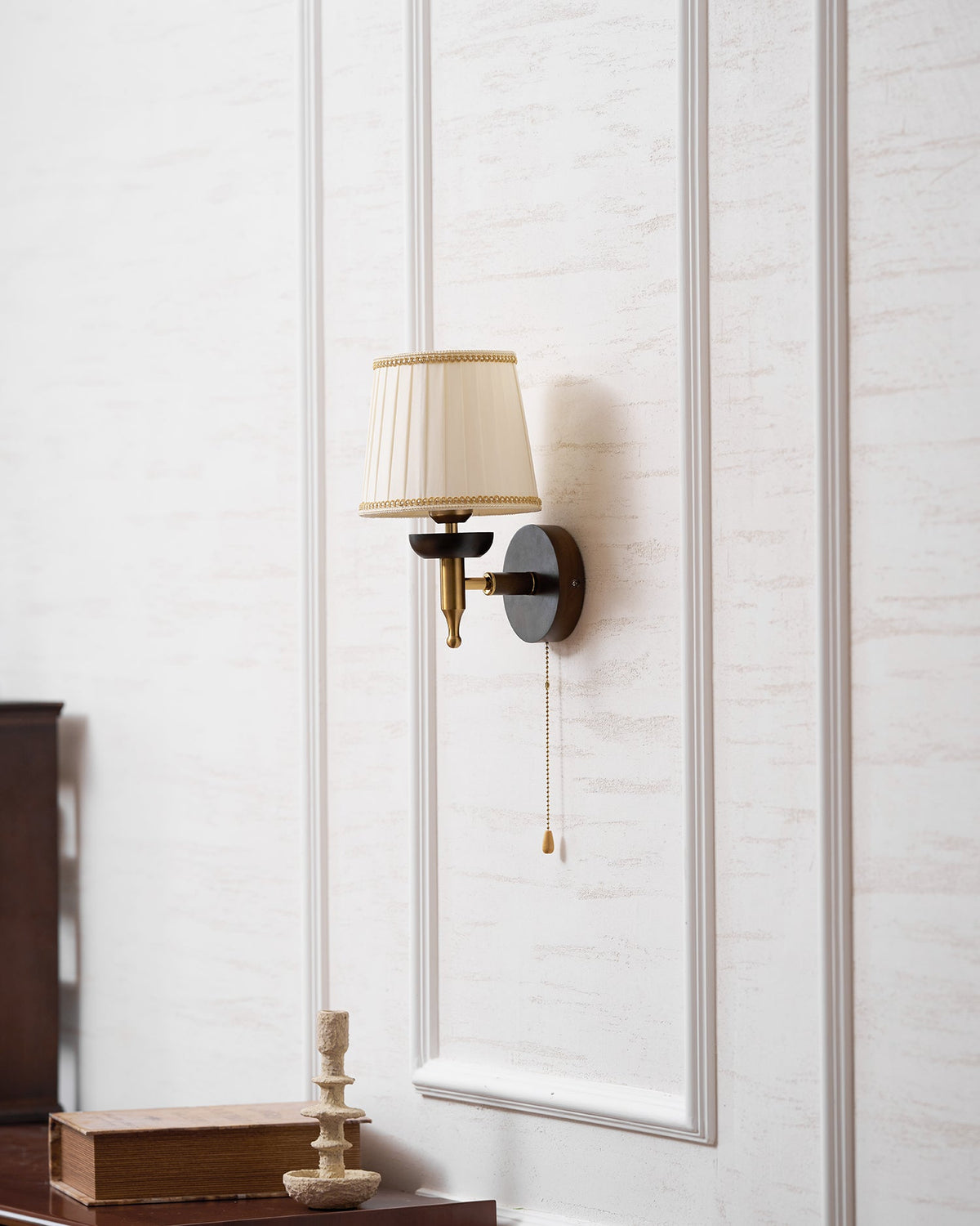 Blixen Wall Lamp — product view 32