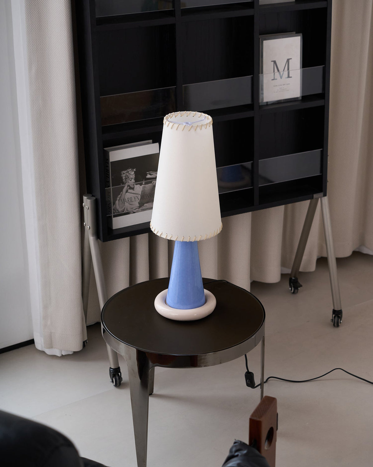 Ribbon Fabric Table Lamp — product view 14