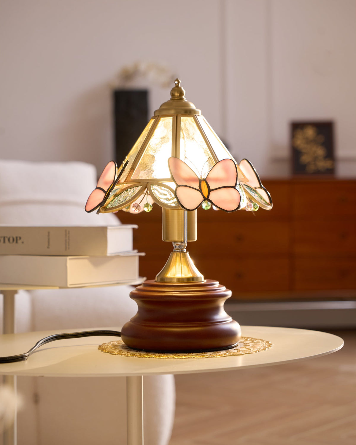 Pink Milly Glass Table Lamp — product view 16