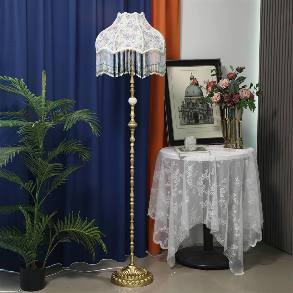 Masa Metal Floor Lamp — product view 2