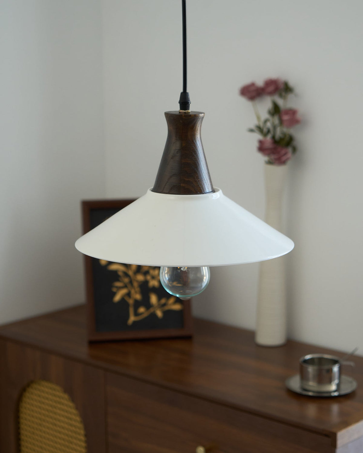 Linna Flower Wood Pendant Lamp — product view 8