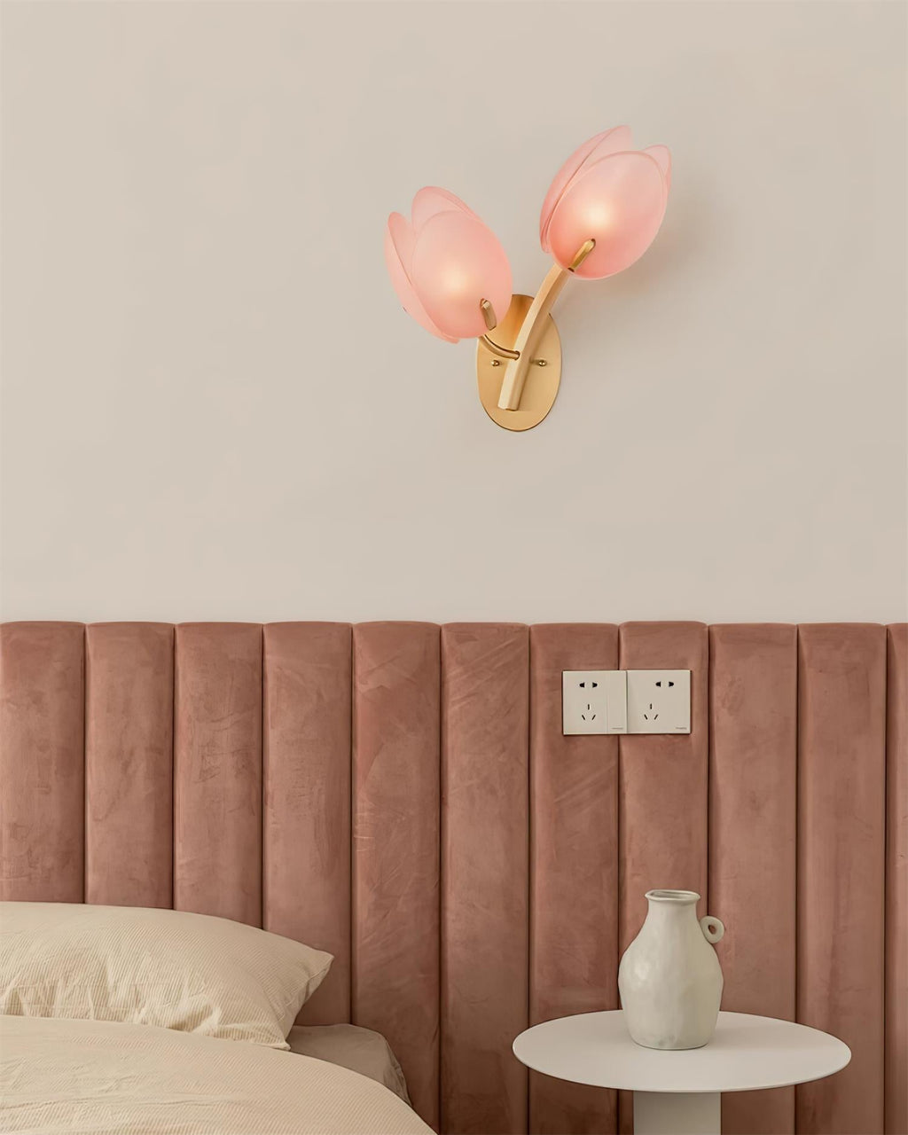 Grace Flower Glass Wall Lamp — product view 3