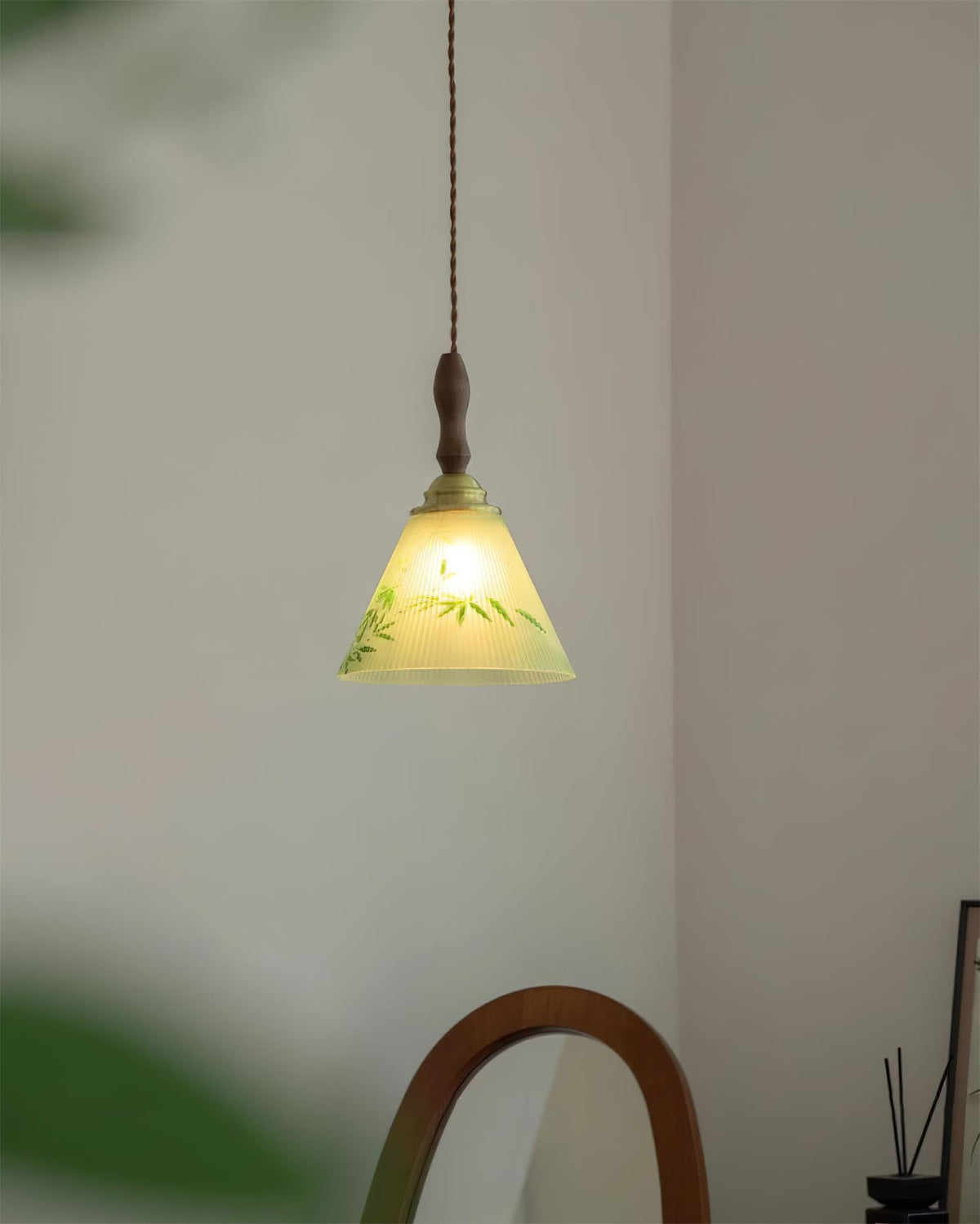 Royale Glass Pendant Lamp — product view 10
