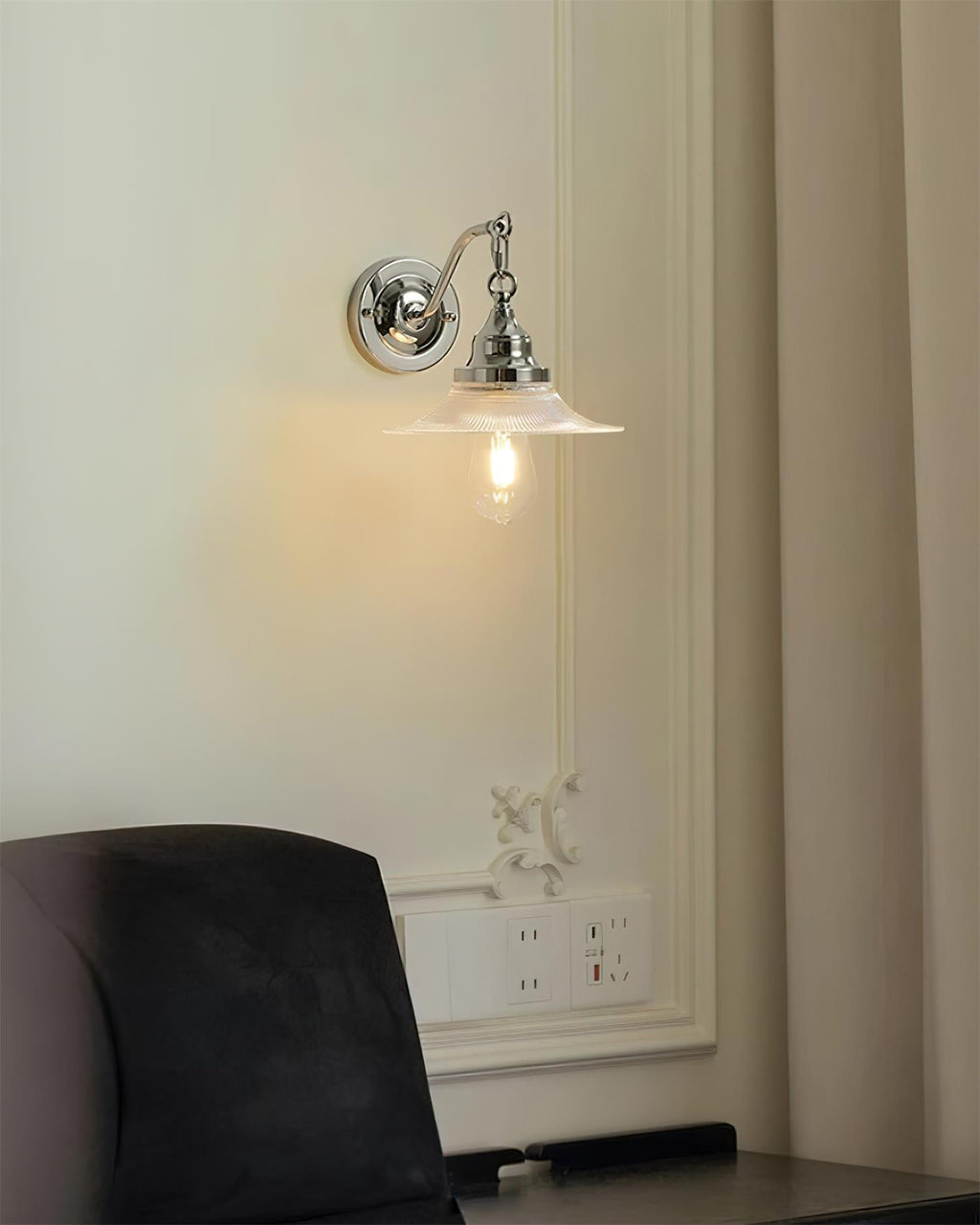 Zowie Glass Wall Light — product view 7