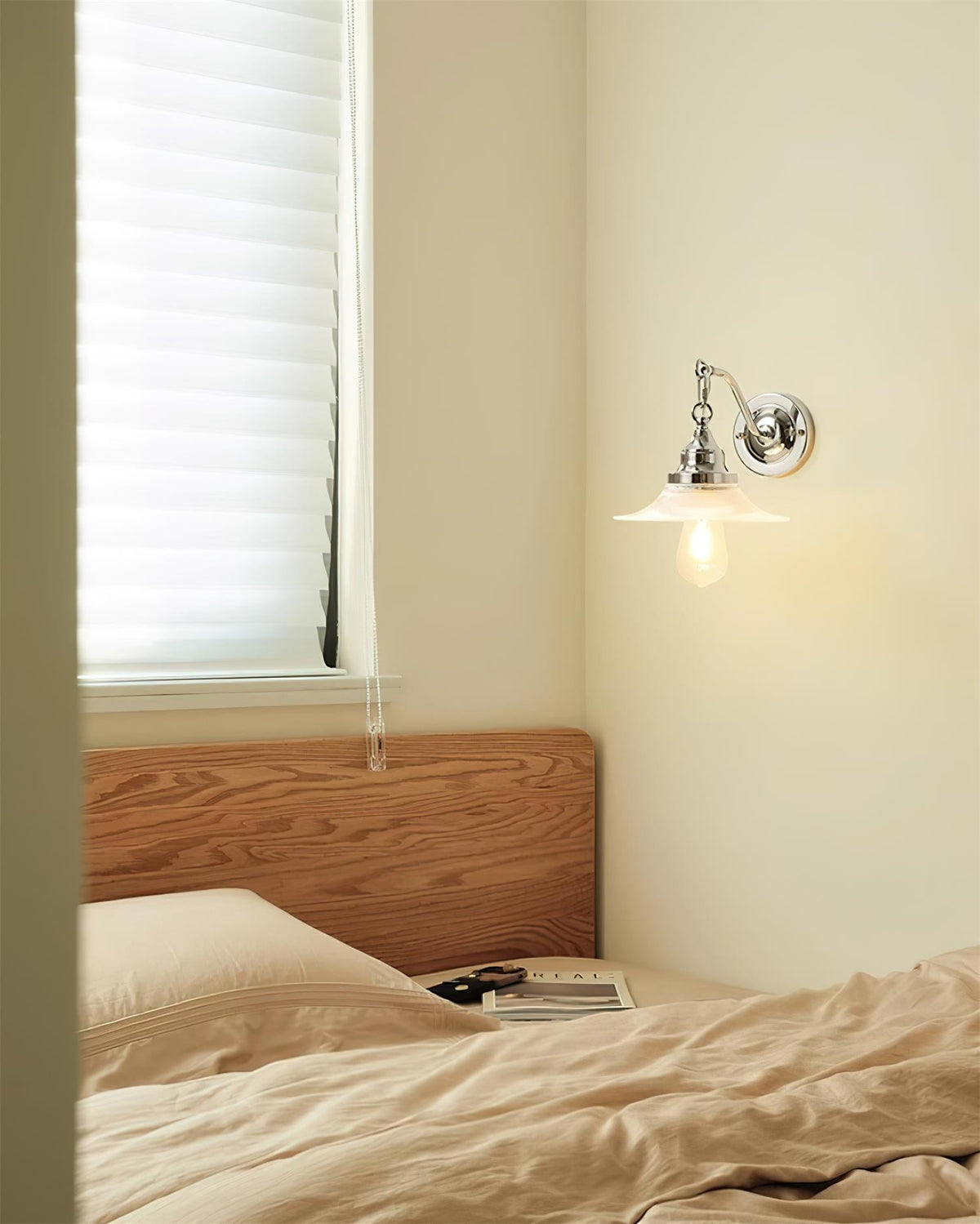 Zowie Glass Wall Light — product view 10