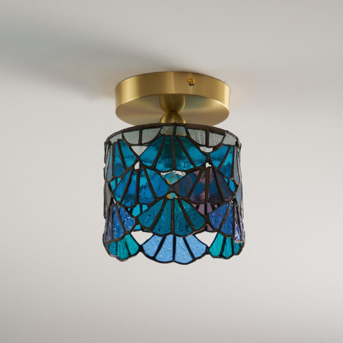 Tina Tiffany Glass Ceiling Light — product view 15
