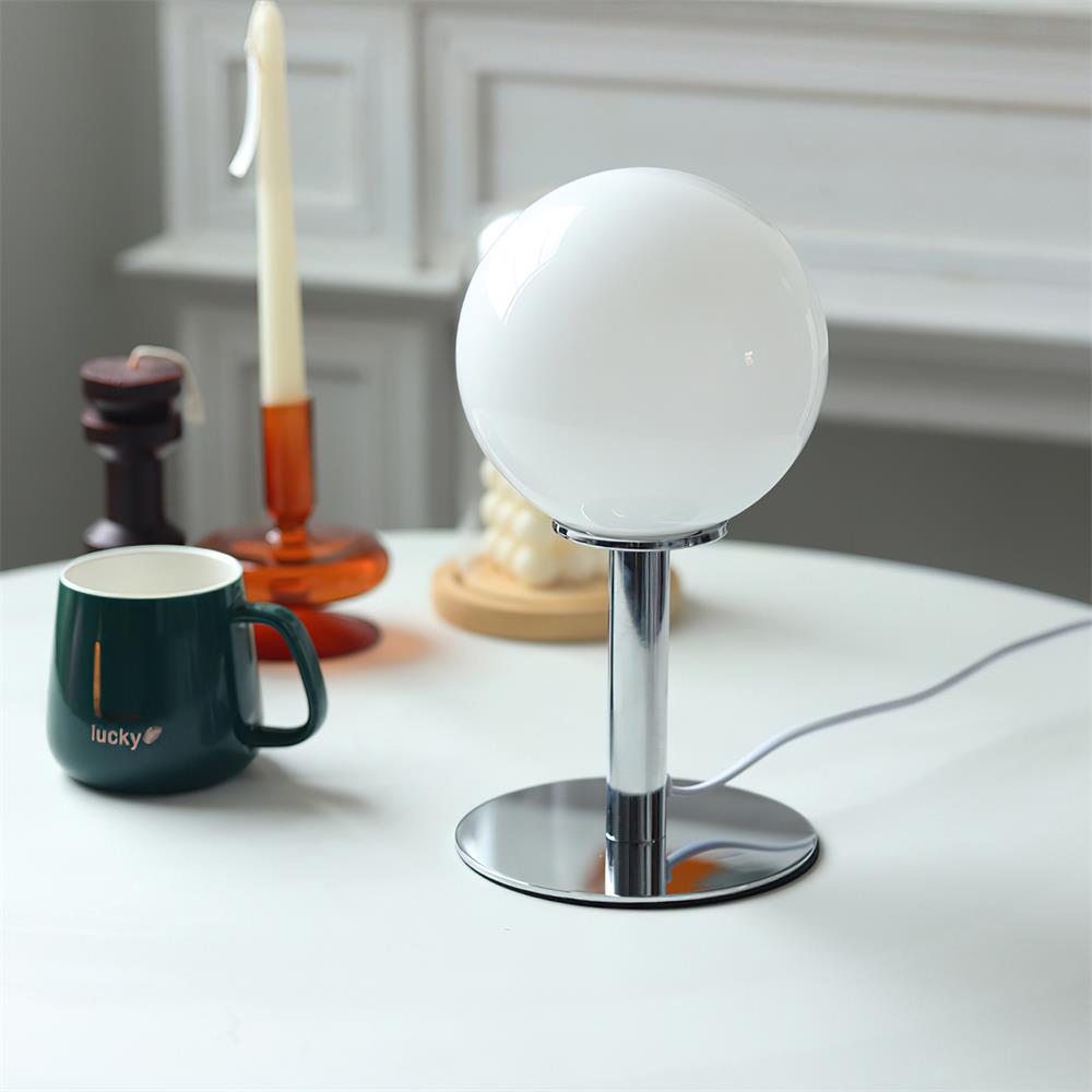 Sweety Glass Table Lamp — product view 2