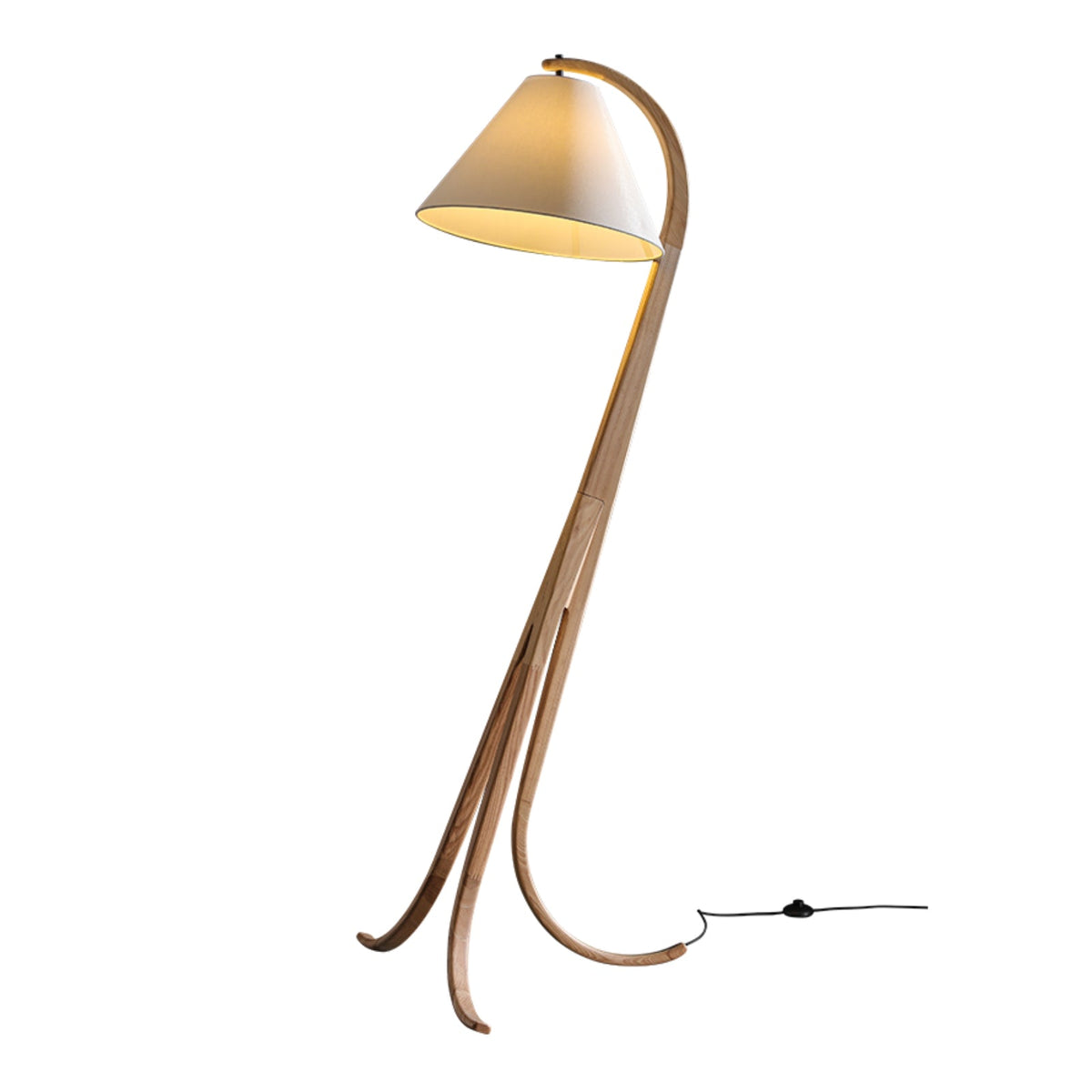 Arcwood Floor Lamp — product and interior detail 39