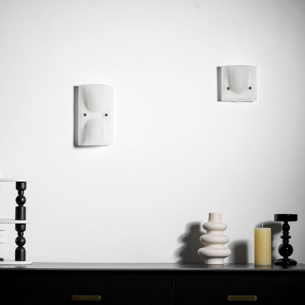 Aura Sculpted Resin Wall Sconce — design detail 20