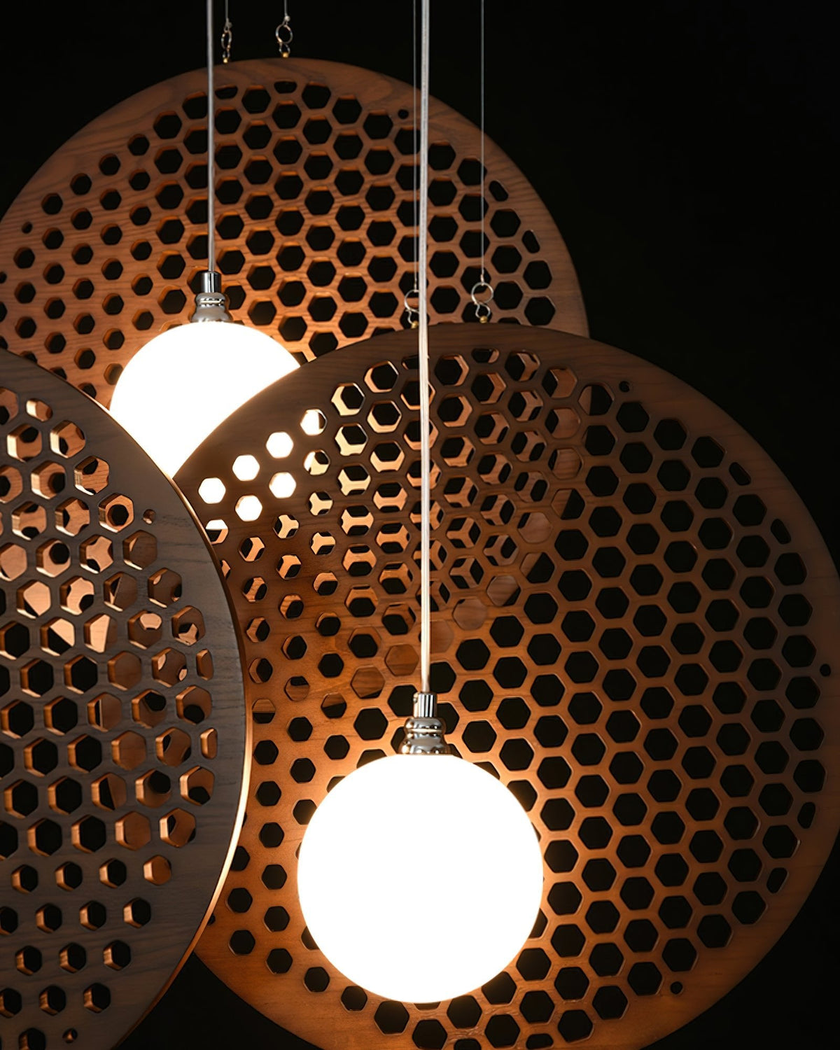 Bee Plate Chandelier — product and interior detail 6