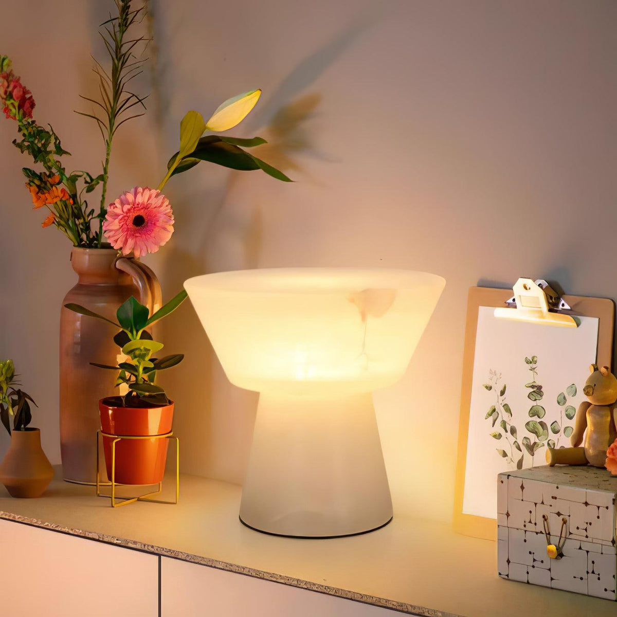 Beta Marble Table Lamp – table lamp view 5
