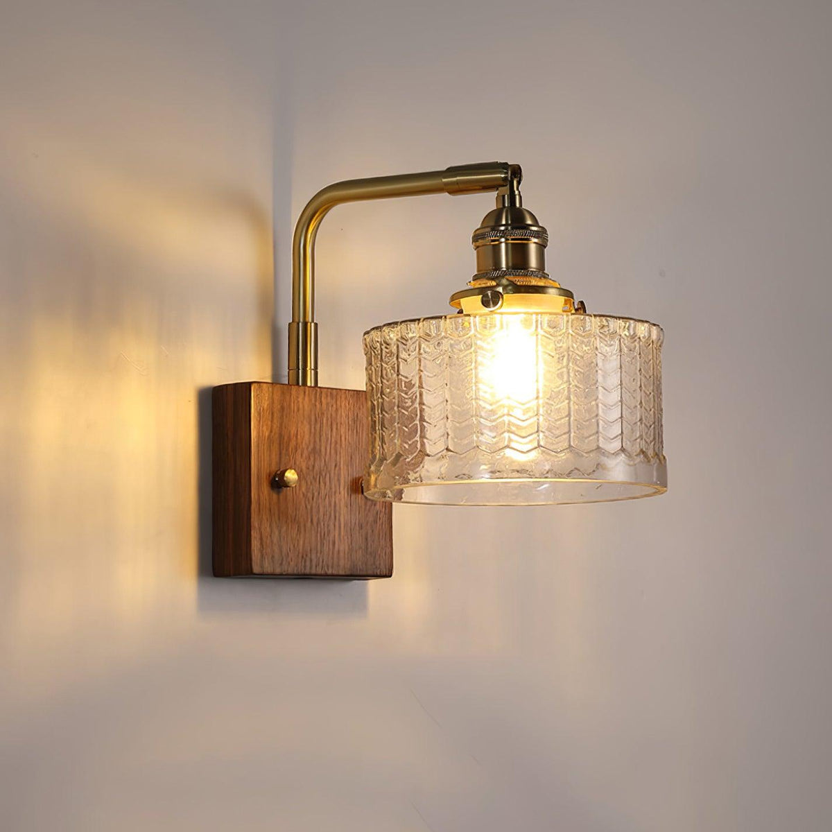 Cavella Wall Lamp — Clear