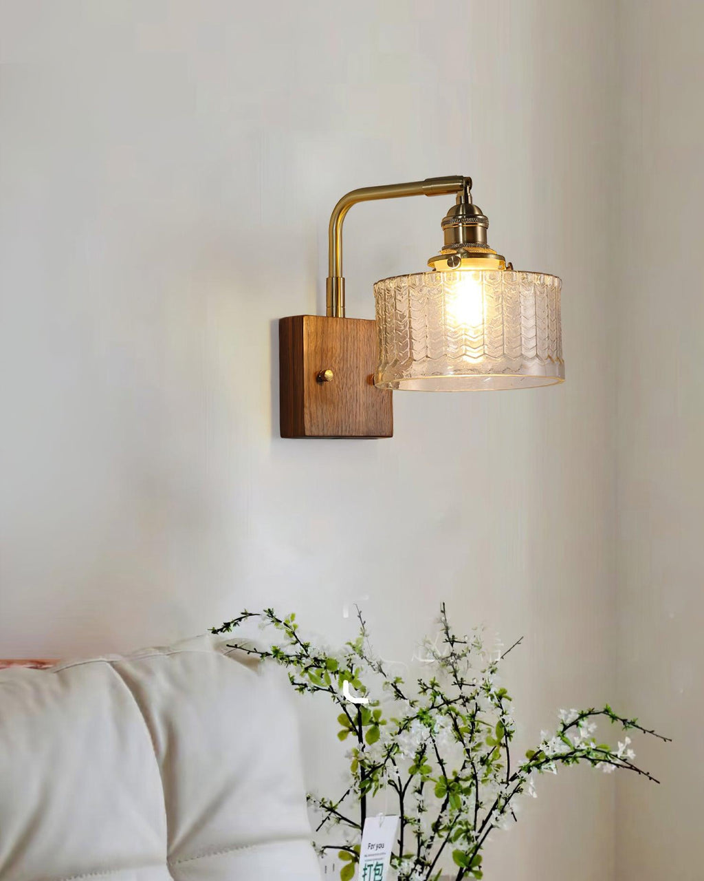 Cavella Wall Lamp — product and interior detail 5