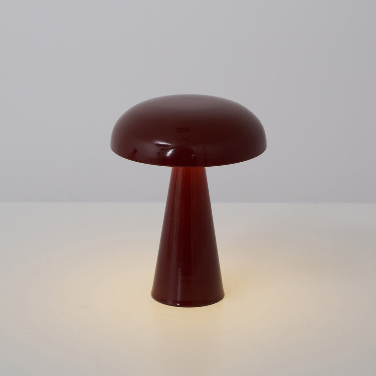 Como Table Lamp — Red