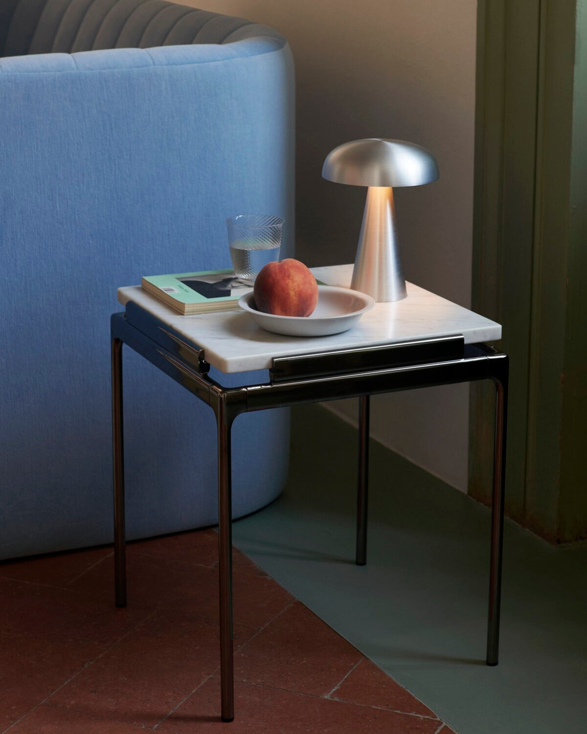 Como Table Lamp — product and interior detail 10