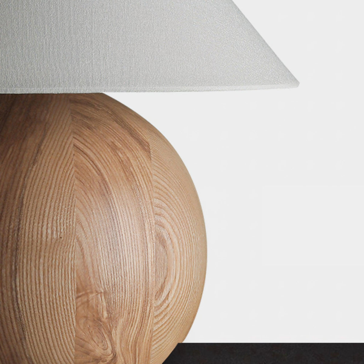 Corner Log Table Lamp — product and interior detail 16