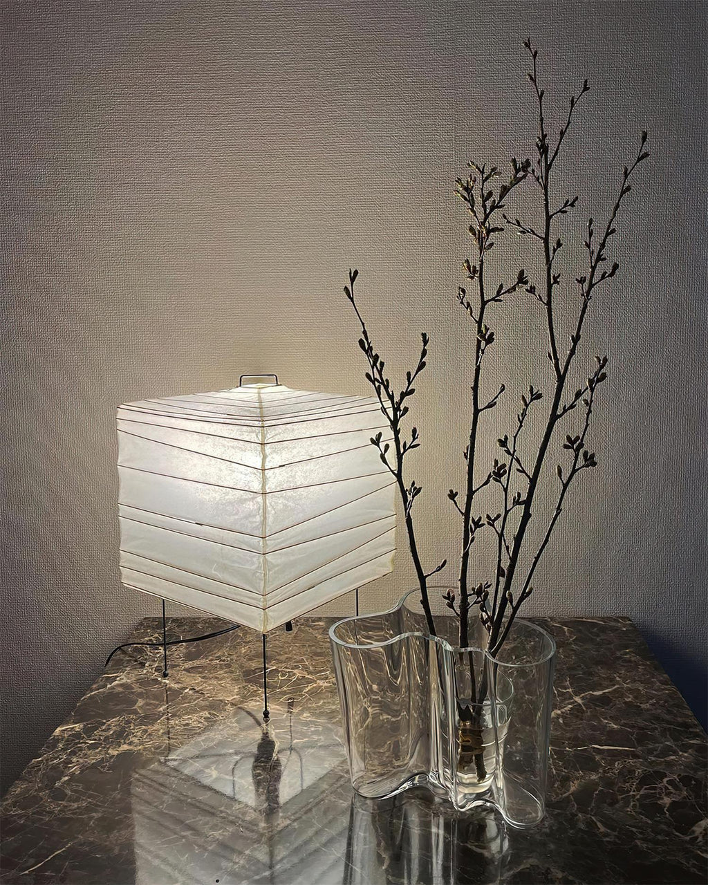 Cubra Paper Lantern Table Lamp — product detail 8