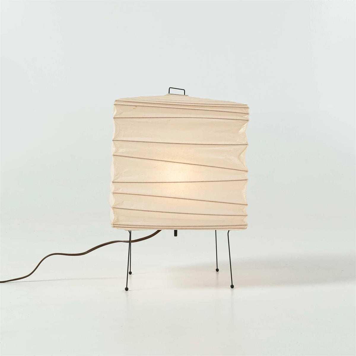 Cubra Paper Lantern Table Lamp — product detail 10